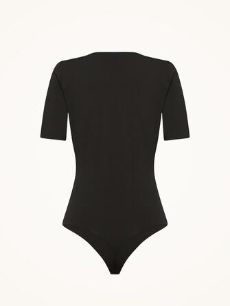 Deep V String Body